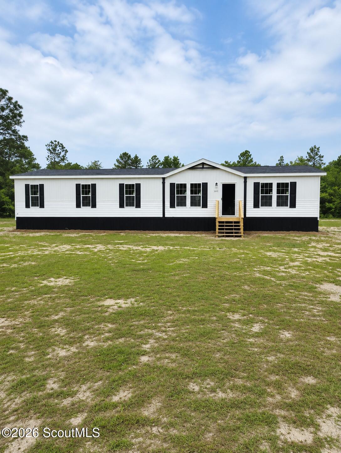 689 Auction Road Waynesville, GA 31566 - Photo 2 of 8 4b71dfd3-f829-45b5-8cfe-6bacdad7575c