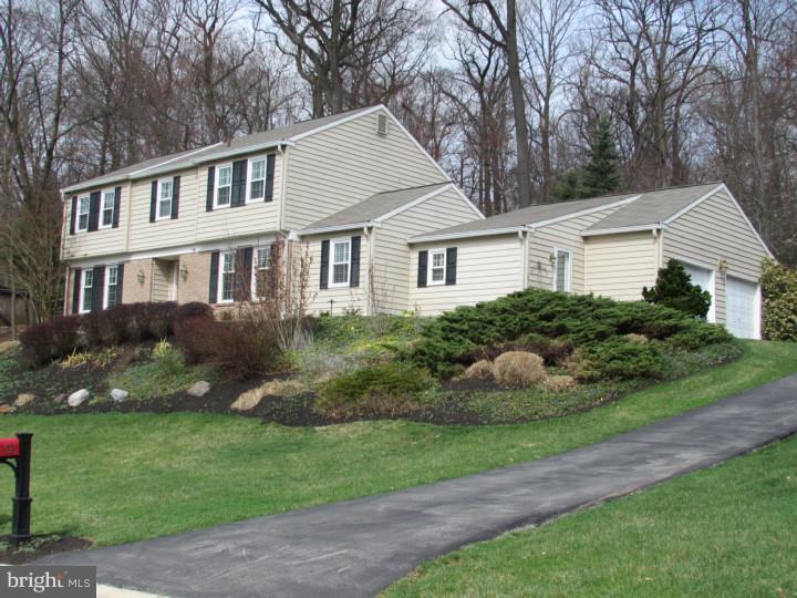 691 Twinbridge Drive Wayne, PA 19087 - Photo 1 of 25 Exterior