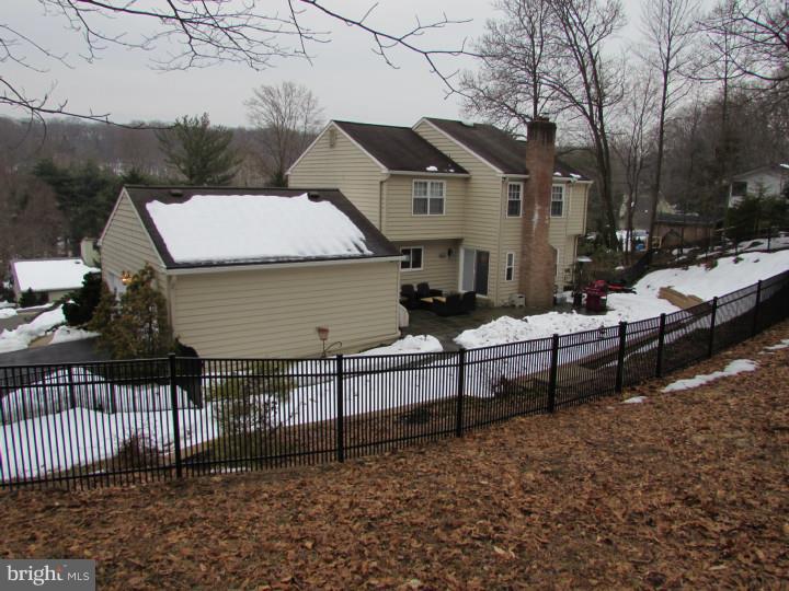 691 Twinbridge Drive Wayne, PA 19087 - Photo 18 of 25 Exterior Back