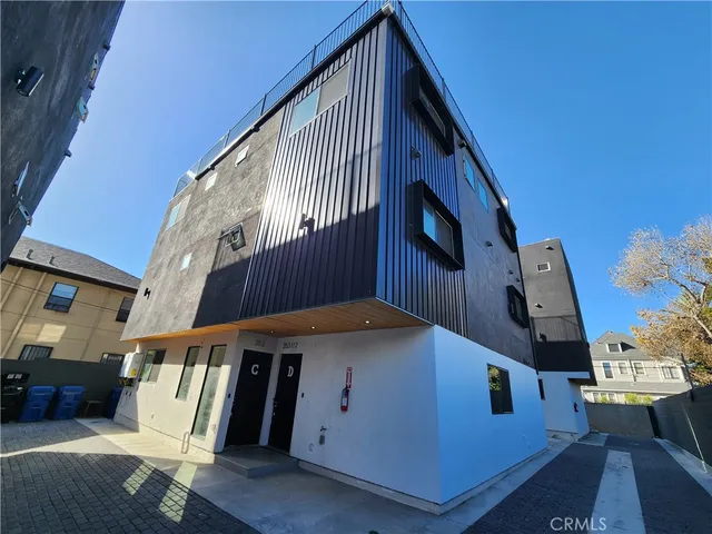 a view of an entryway with a house