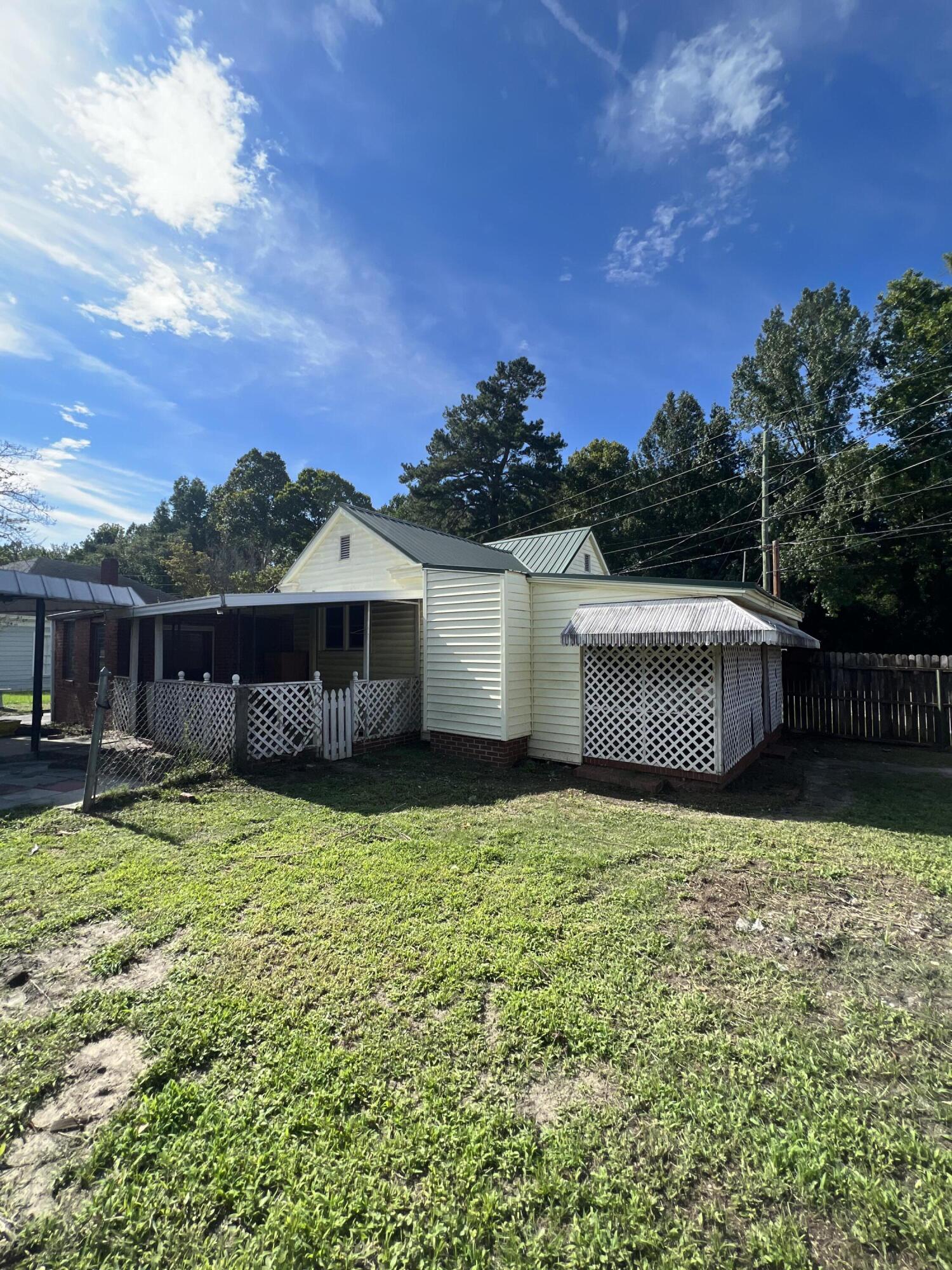 1011 Augusta Road Warrenville, SC 29851 - Photo 5 of 13