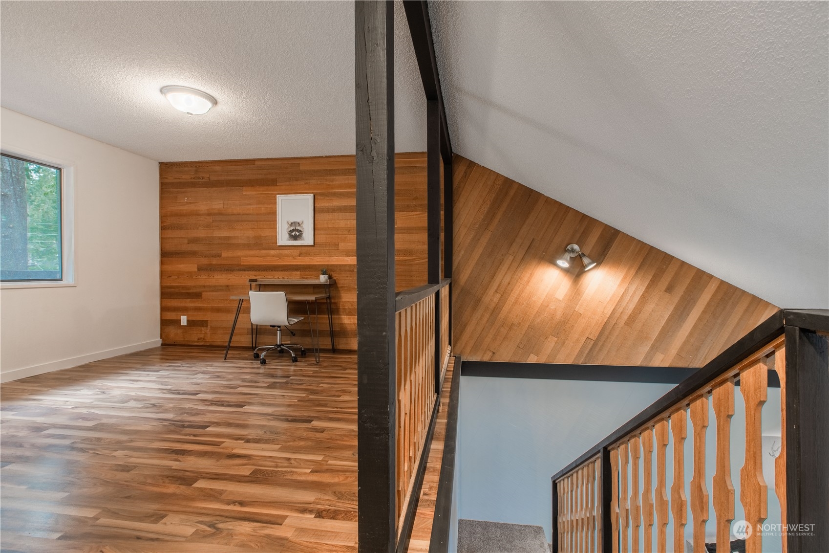 7736 View Ridge Drive Maple Falls, WA 98266 - Photo 15 of 25 a view of an entryway