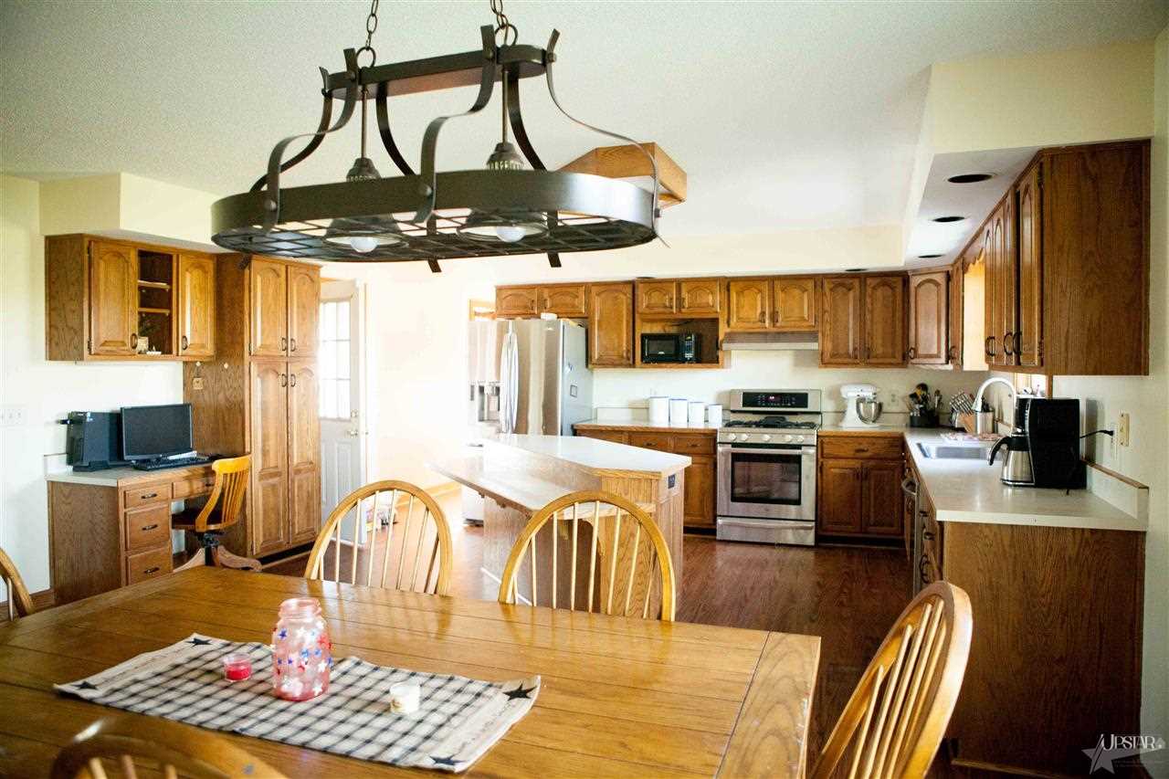 5819 Hollopeter Road Leo, IN 46765 - Photo 11 of 20