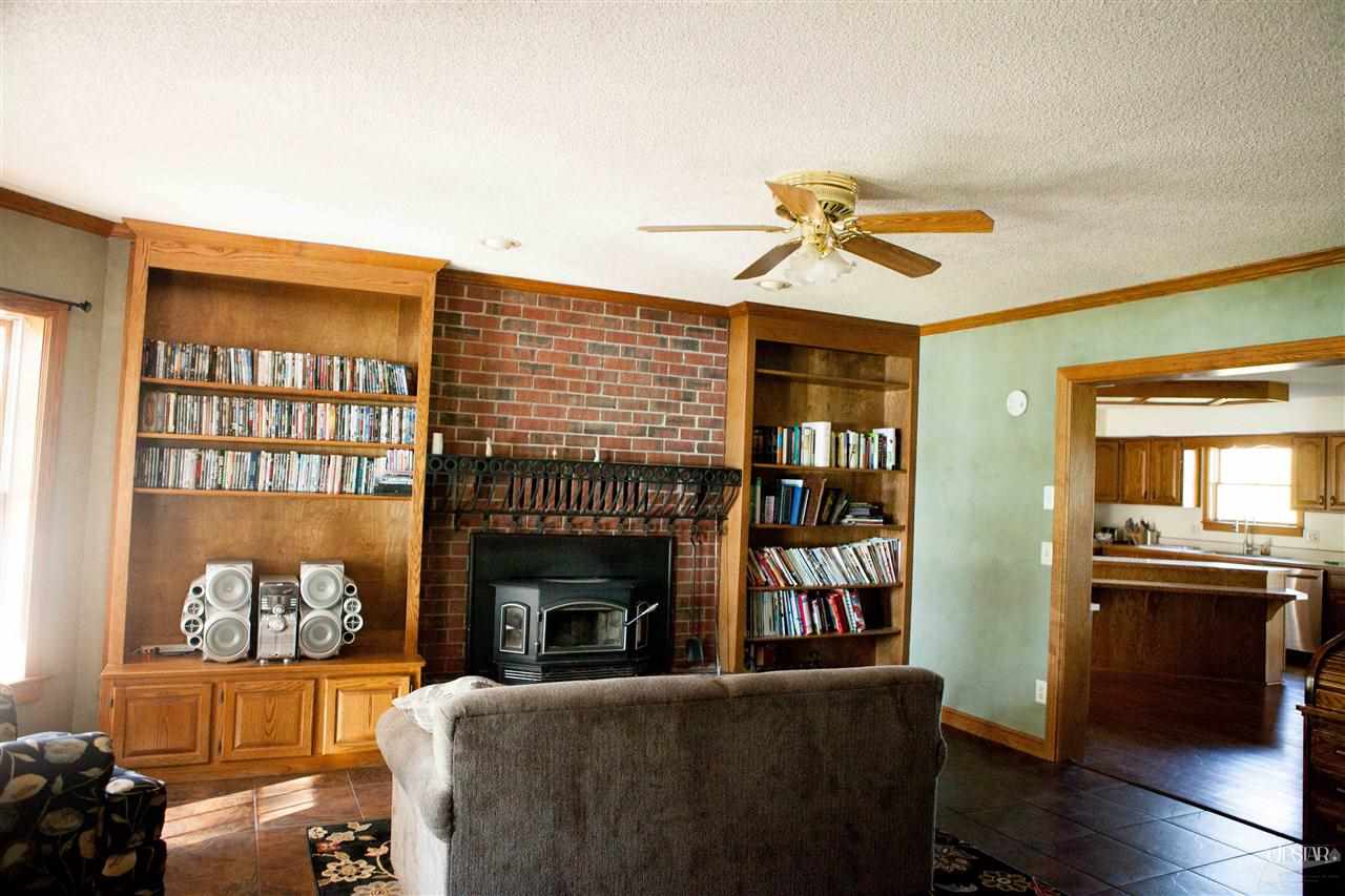 5819 Hollopeter Road Leo, IN 46765 - Photo 13 of 20
