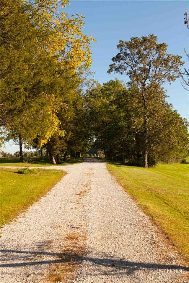 5819 Hollopeter Road Leo, IN 46765 - Photo 3 of 20
