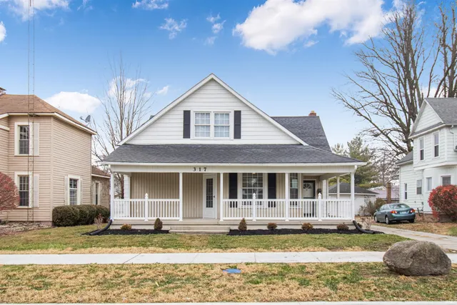 $199,900 | 317 East North Street, Winchester, IN 47394