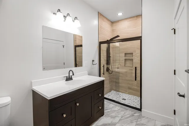 $199,900 | 317 East North Street, Winchester, IN 47394