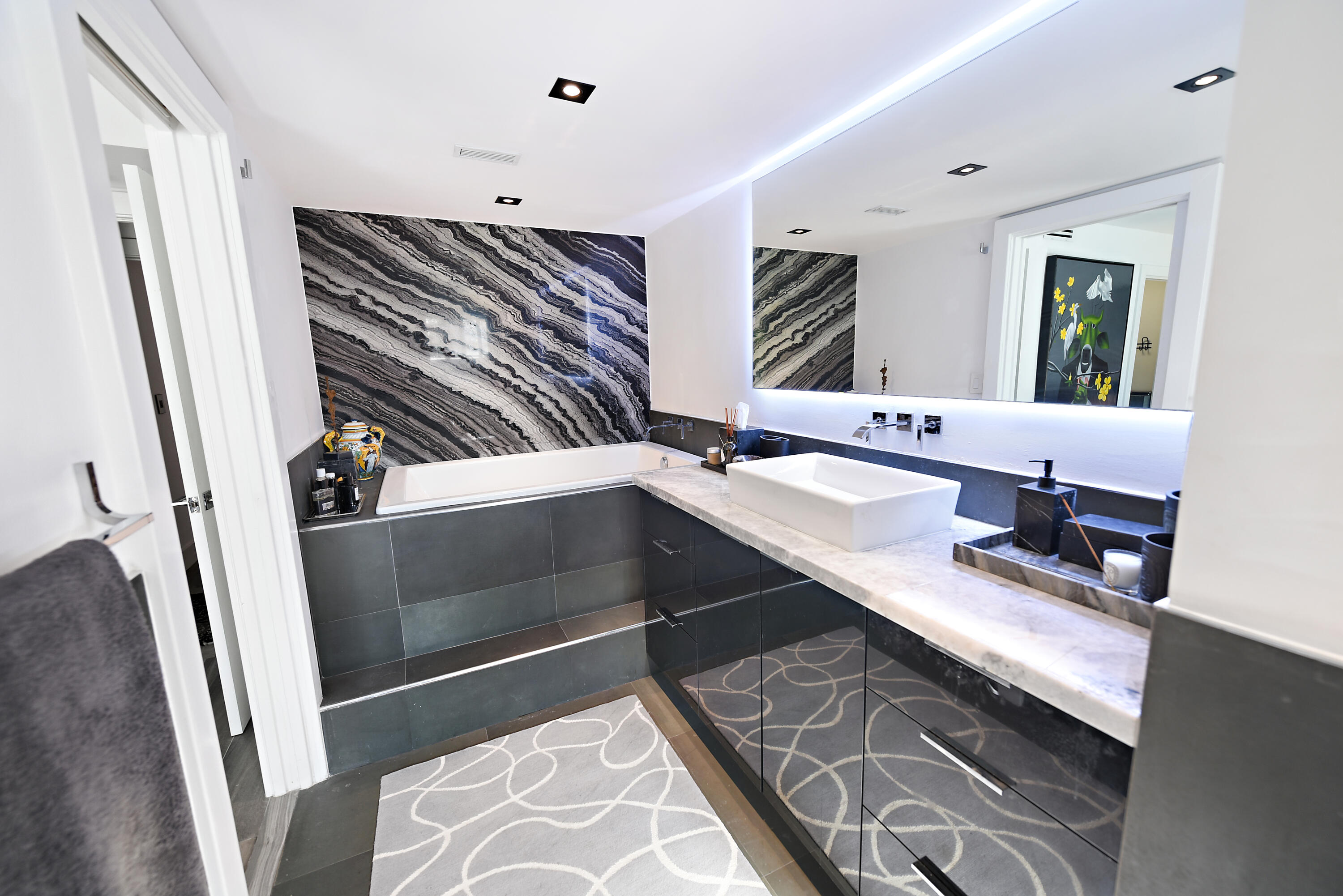 300 East Royal Palm Road, Unit 23B Boca Raton, FL 33432 - Photo 26 of 34 300 E Royal Palm Rd_23B_Stacey Guerra_74