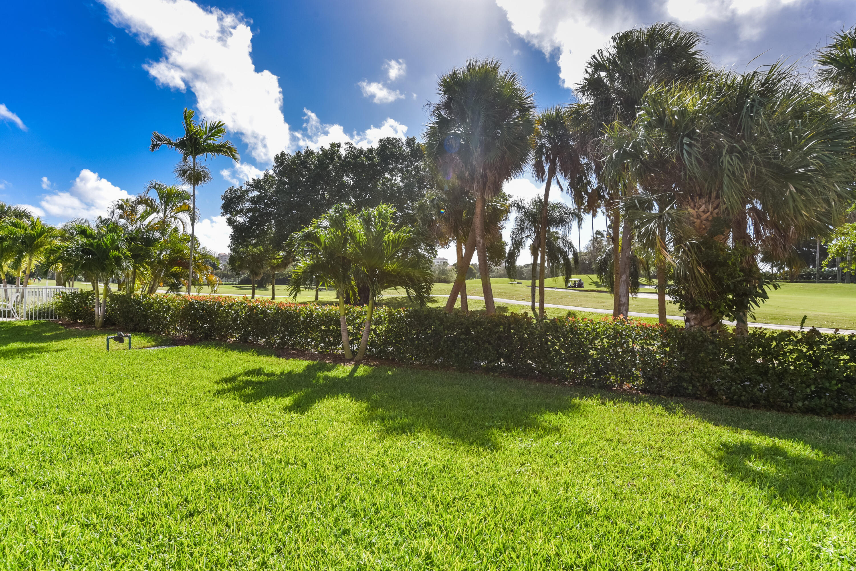 300 East Royal Palm Road, Unit 23B Boca Raton, FL 33432 - Photo 5 of 34 300 E Royal Palm Rd_5