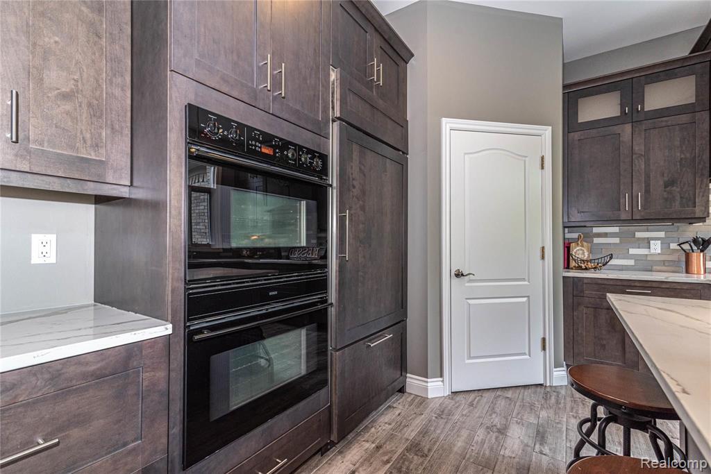 35265 Curtis Road Livonia, MI 48152 - Photo 15 of 52 Gallery Image 15