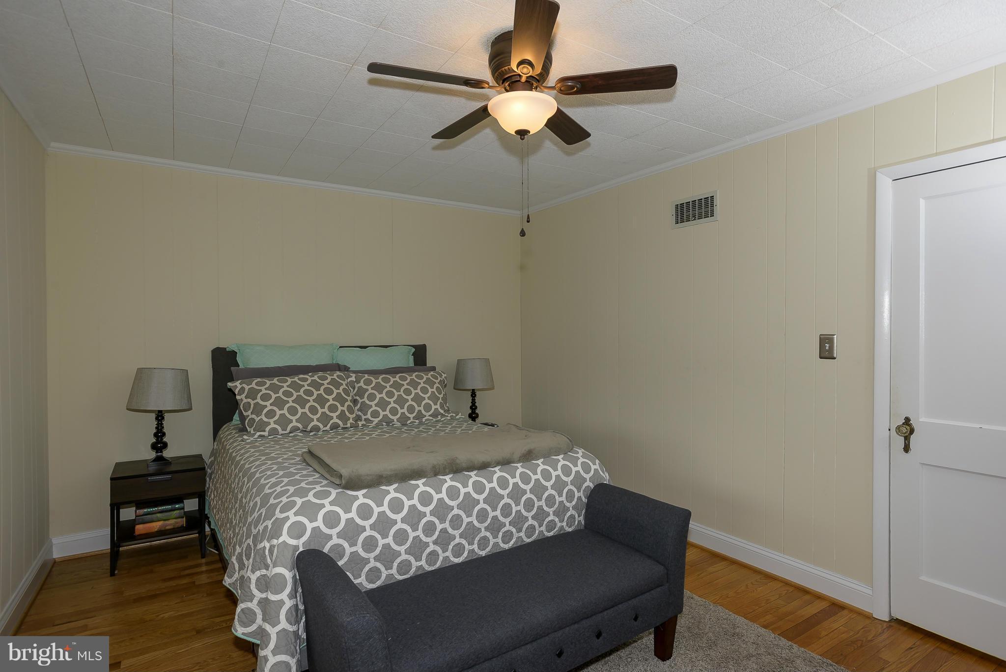 919 Calwell Road Baltimore, MD 21229 - Photo 14 of 24 Bedroom (Master)