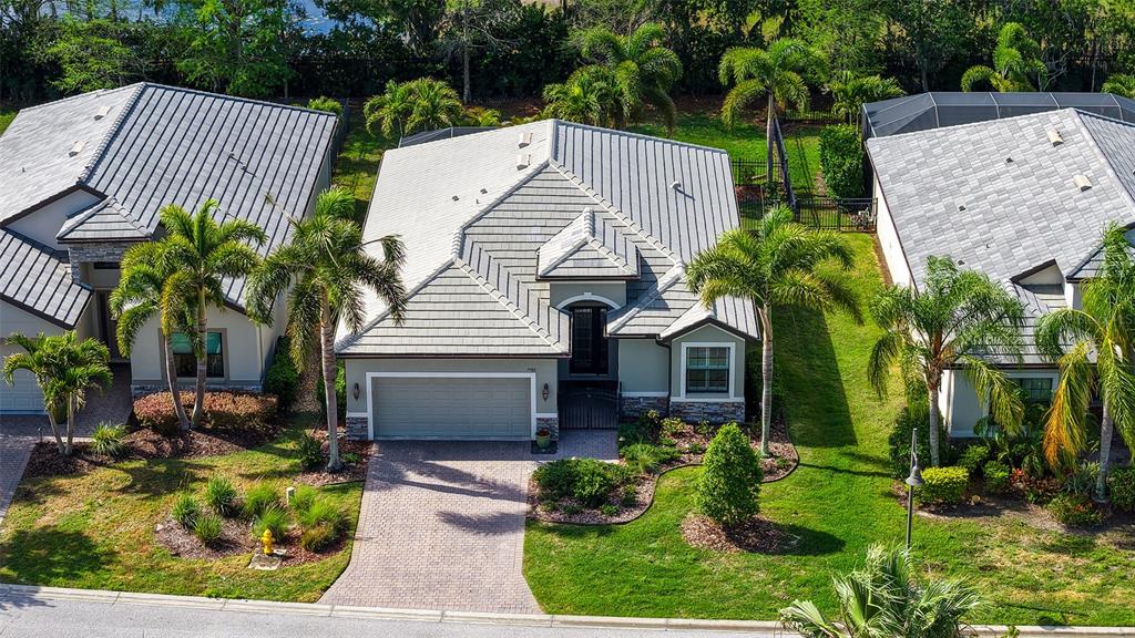 7702 Rio Bella Place Bradenton, FL 34201 - Photo 2 of 79