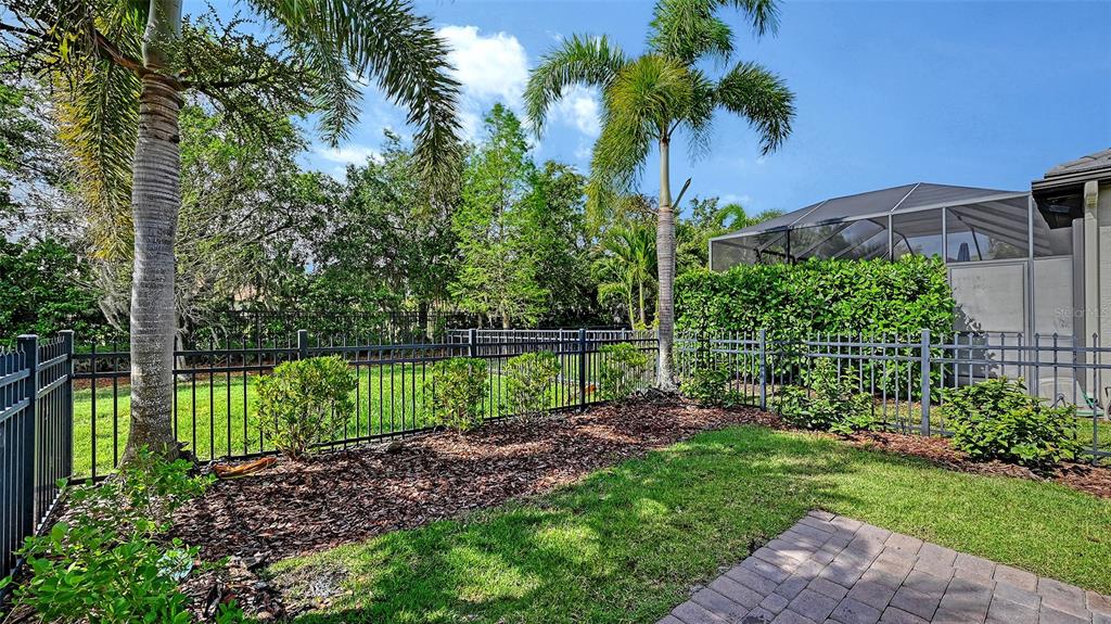 7702 Rio Bella Place Bradenton, FL 34201 - Photo 42 of 79