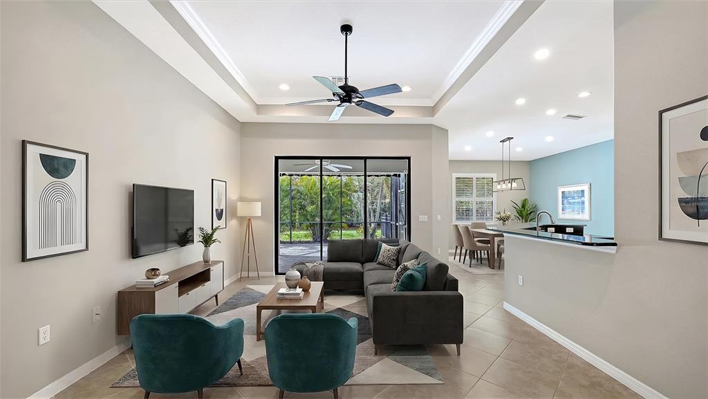 7702 Rio Bella Place Bradenton, FL 34201 - Photo 8 of 79