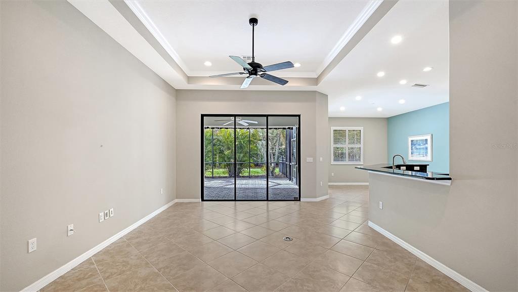 7702 Rio Bella Place Bradenton, FL 34201 - Photo 9 of 79