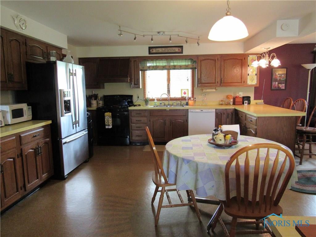 1486 Conkle Road Edgerton, OH 43517 - Photo 12 of 30 Gallery Image 12