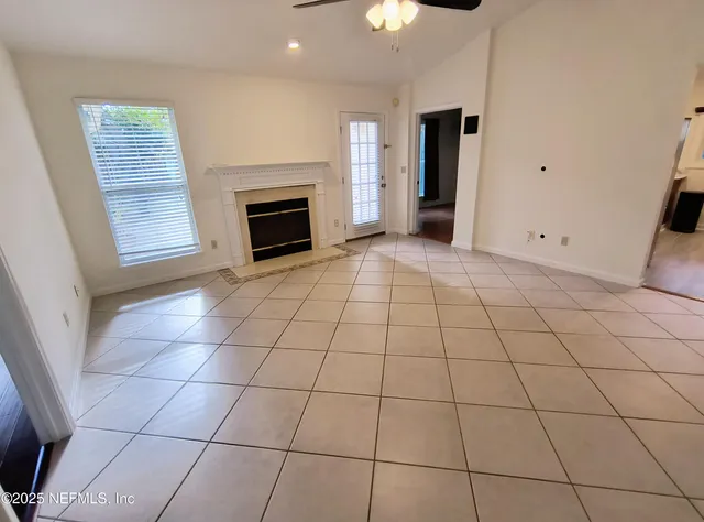 $2,400 | 13636 Capistrano Drive South, Jacksonville, FL 32224