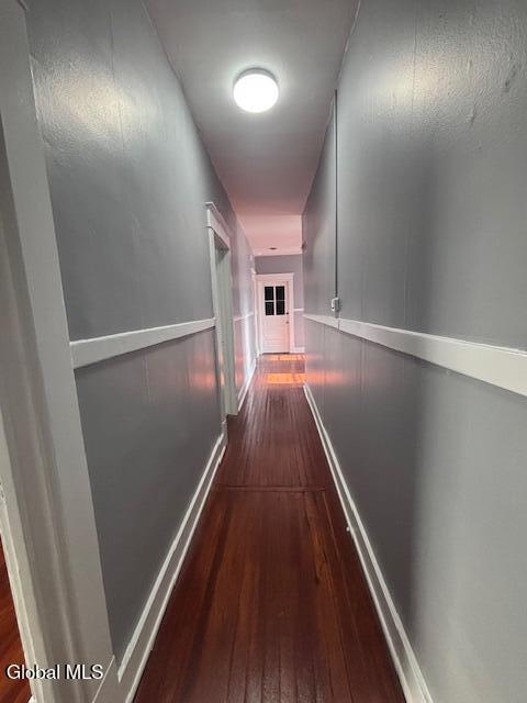 9 Kent Street, Unit 3 Albany, NY 12206 - Photo 8 of 13 9 Kent Upstairs Hallway
