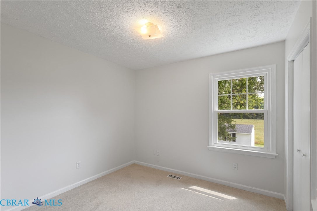 6949 Ark Road Gloucester, VA 23061 - Photo 34 of 50 Gallery Image 34