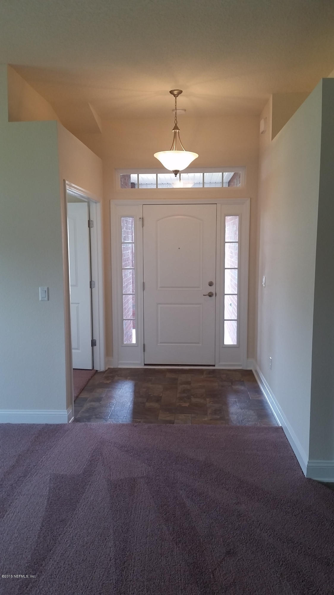 5813 Royalty Road Jacksonville, FL 32254 - Photo 4 of 16 20141106_111656
