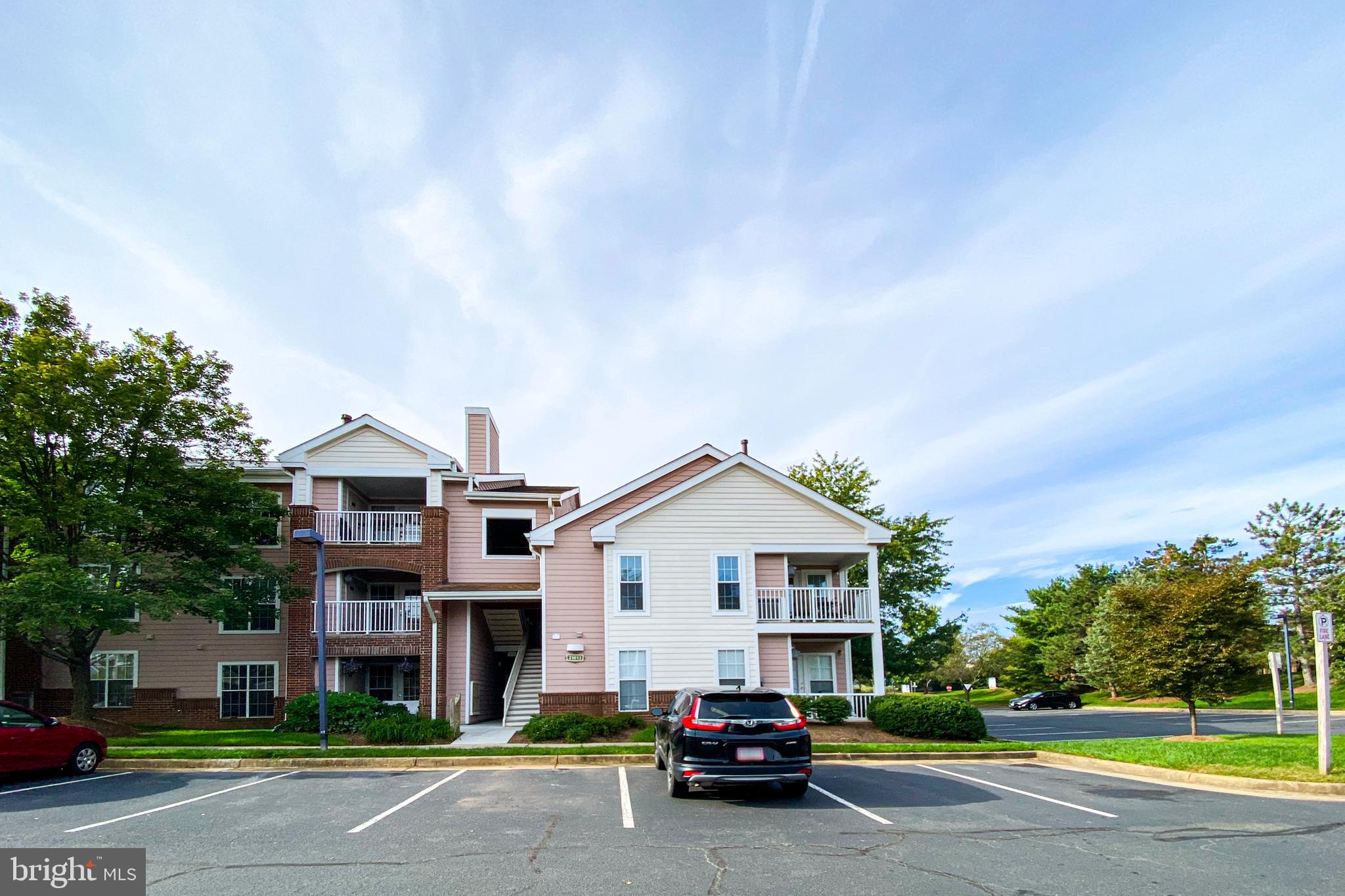 21013 Timber Ridge Terrace, Unit 303 Ashburn, VA 20147 - Photo 2 of 37 Gallery Image 2