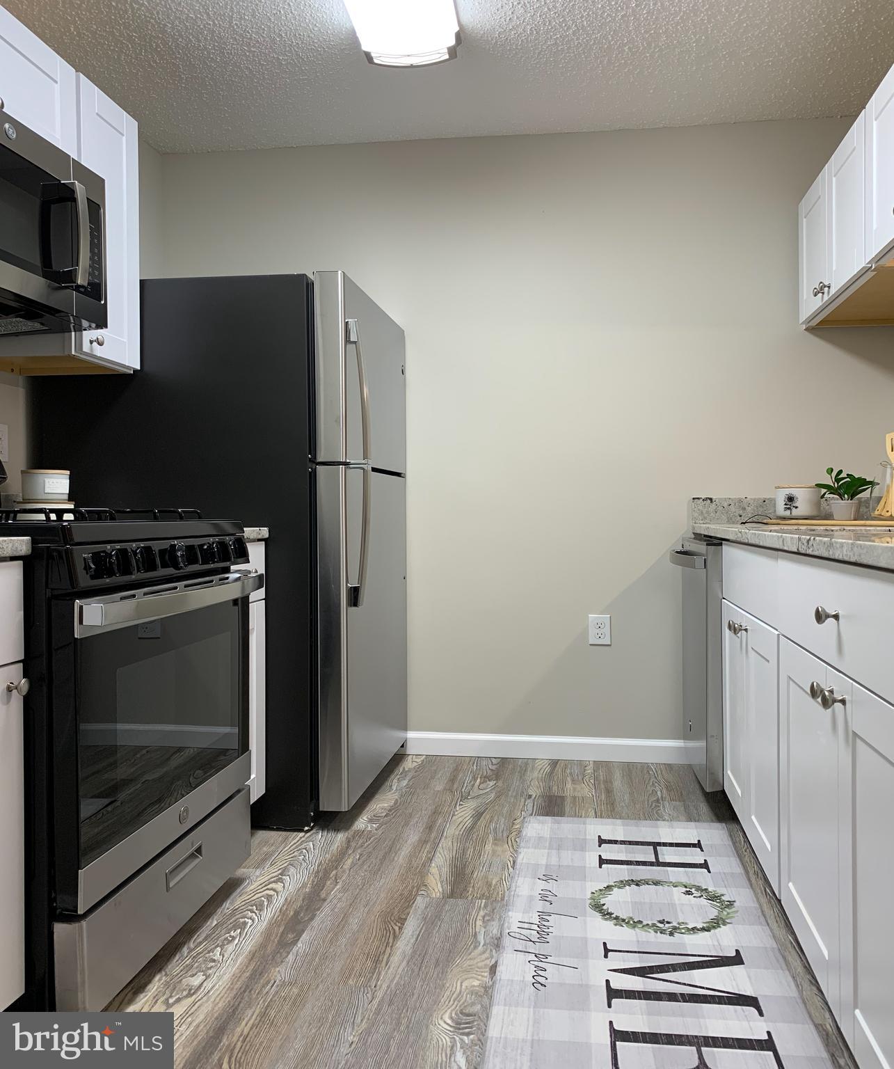 21013 Timber Ridge Terrace, Unit 303 Ashburn, VA 20147 - Photo 16 of 37 Gallery Image 16