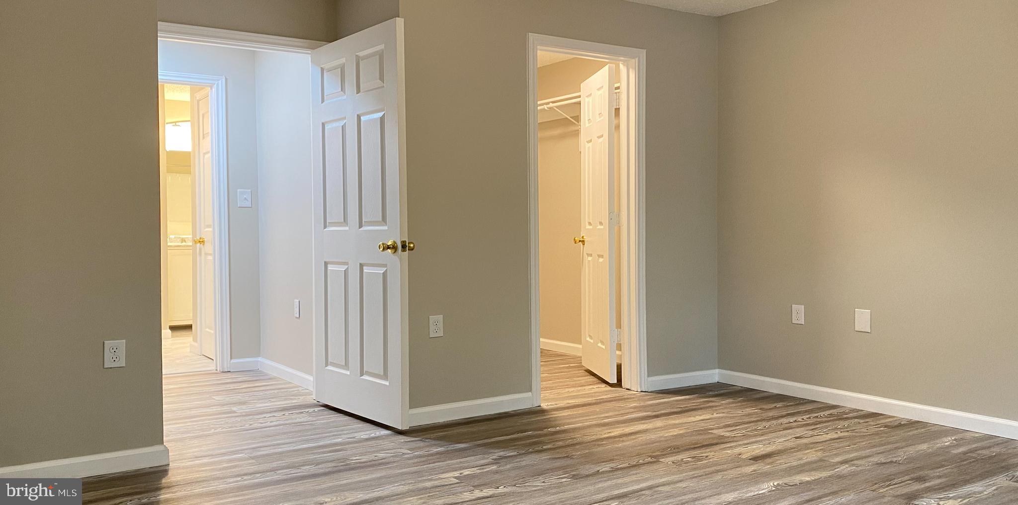 21013 Timber Ridge Terrace, Unit 303 Ashburn, VA 20147 - Photo 24 of 37 Gallery Image 24