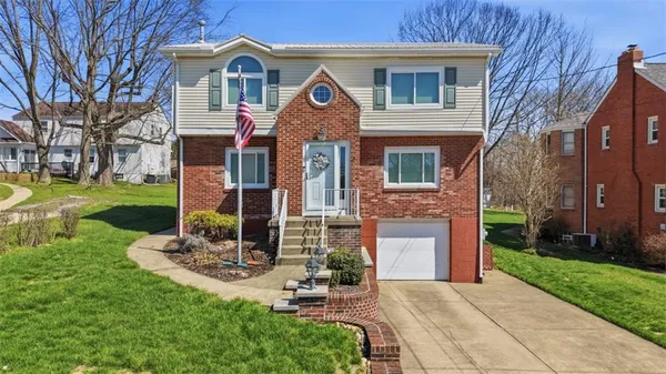 $435,000 | 32 Herbst Road, Coraopolis, PA 15108