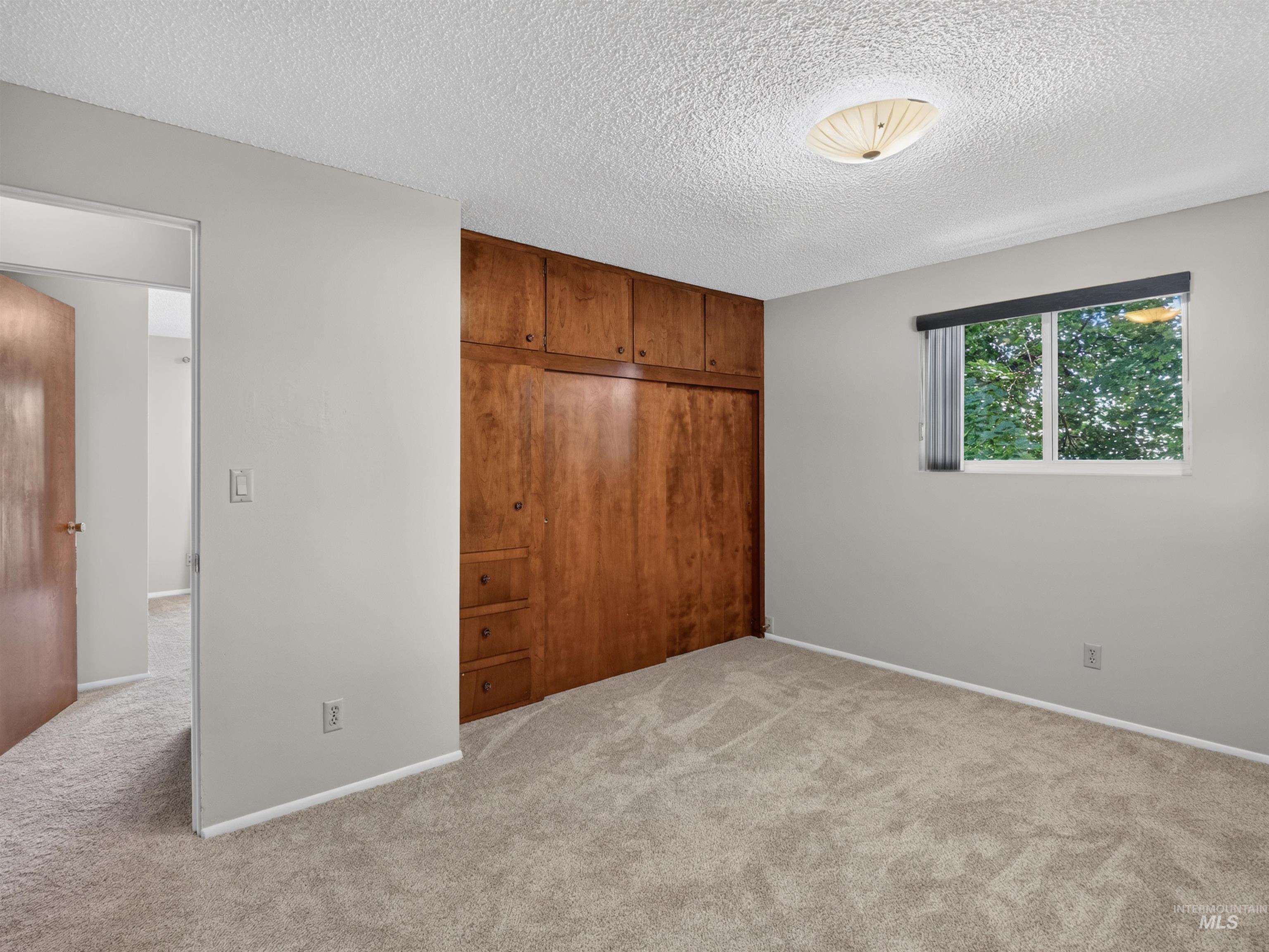 2590 South Cloverdale Road Boise, ID 83709 - Photo 14 of 34