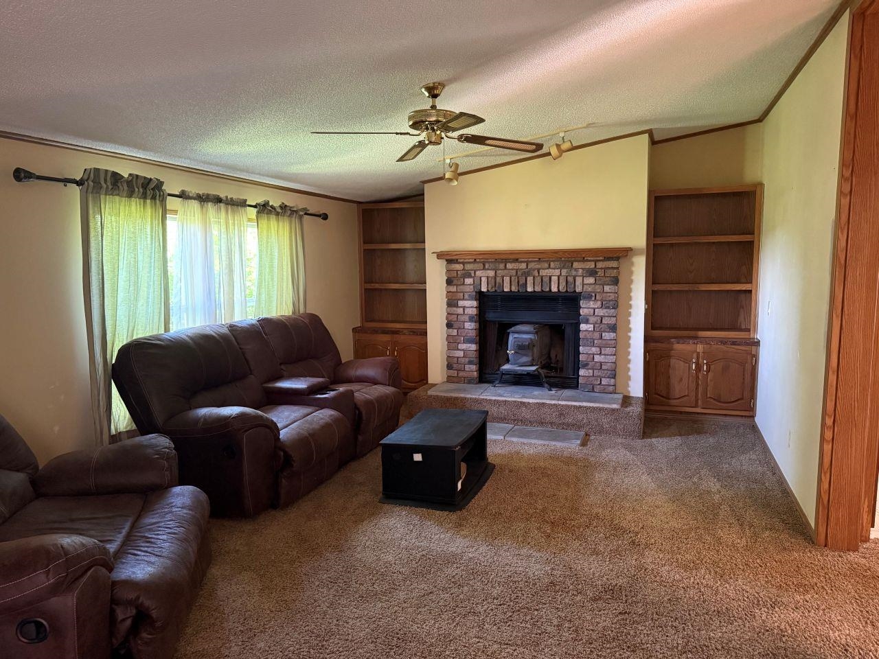 W12628 Leopolis Road Leopolis, WI 54948 - Photo 8 of 24