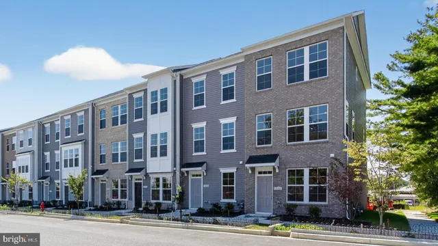 $549,990 | 10046 Harper Vale Road, Montgomery Village, MD 20886