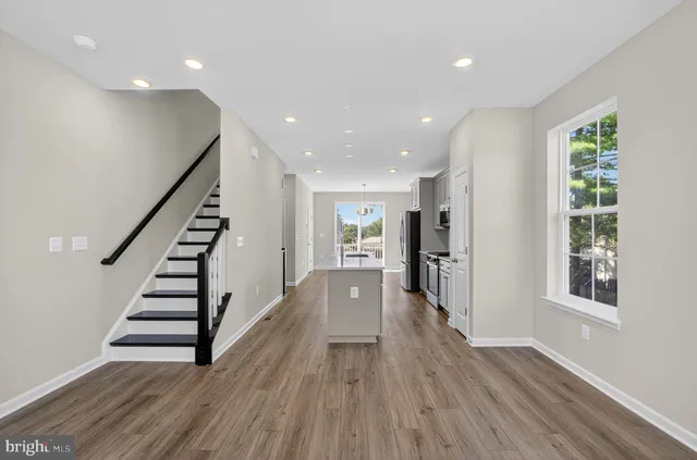 $549,990 | 10046 Harper Vale Road, Montgomery Village, MD 20886