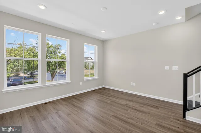 $549,990 | 10046 Harper Vale Road, Montgomery Village, MD 20886