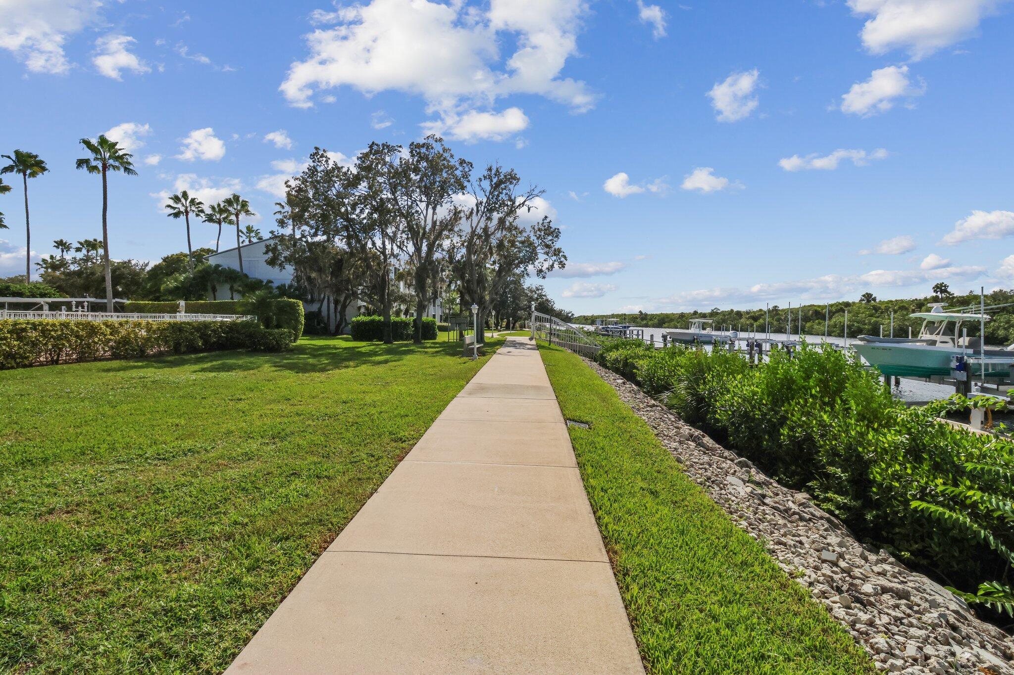 2500 Southeast Anchorage Cove, Unit D1 Port St. Lucie, FL 34952 - Photo 23 of 29 024