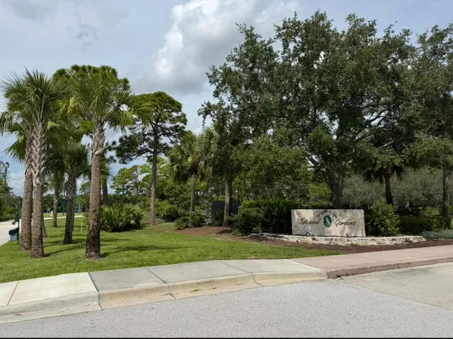 $215,900 | 2500 Southeast Anchorage Cove, Unit D1, Port St. Lucie, FL 34952
