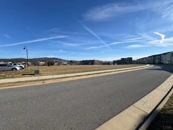 $384,999 | 183 Broad Street, Daleville, VA 24083