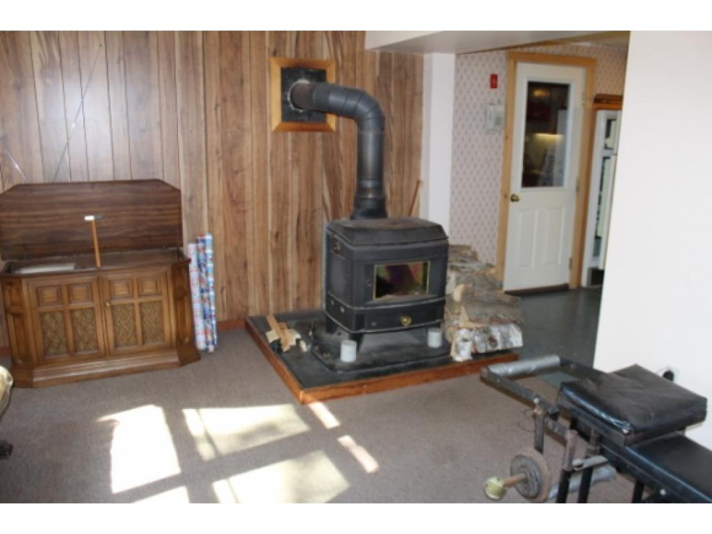 258 Rathburn Road Woodbury, VT 05650 - Photo 14 of 36