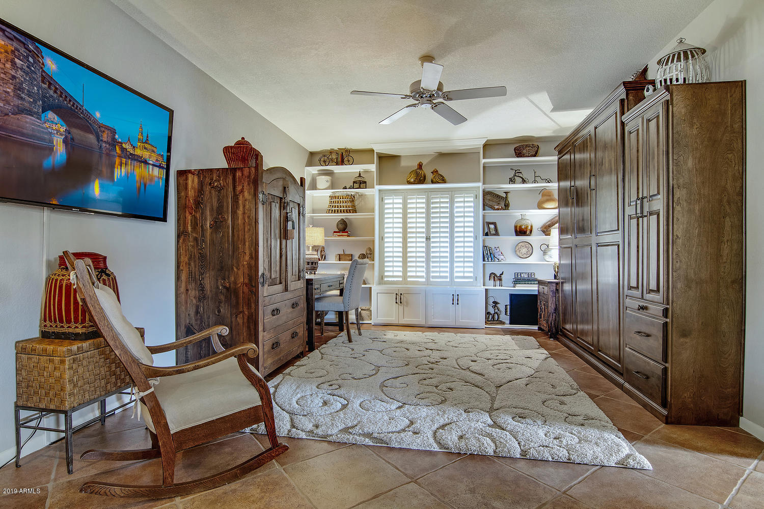 19009 East Wiki Way Rio Verde, AZ 85263 - Photo 21 of 55 Office with Murphy Bed