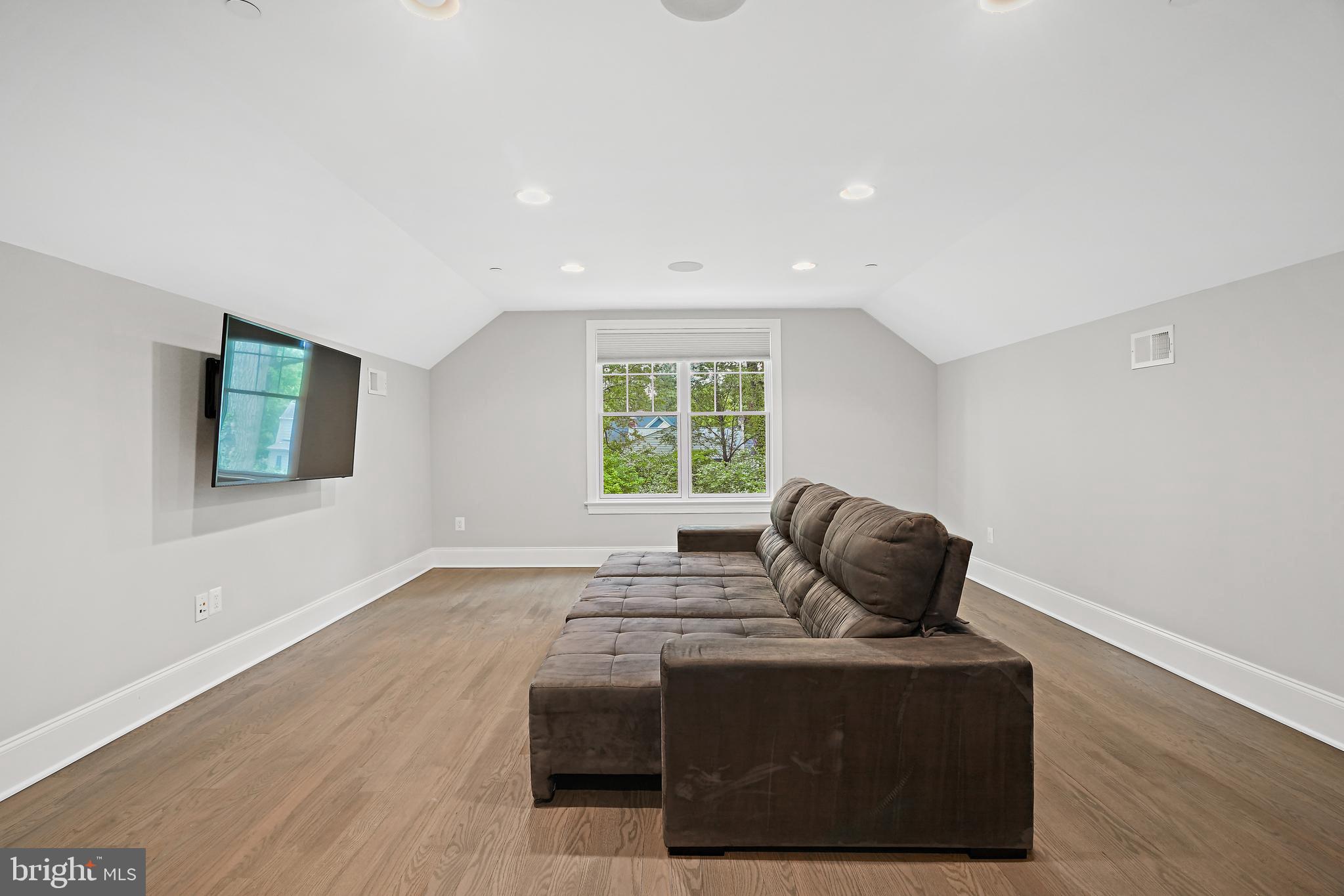 5510 Northfield Road Bethesda, MD 20817 - Photo 69 of 125 Gallery Image 69