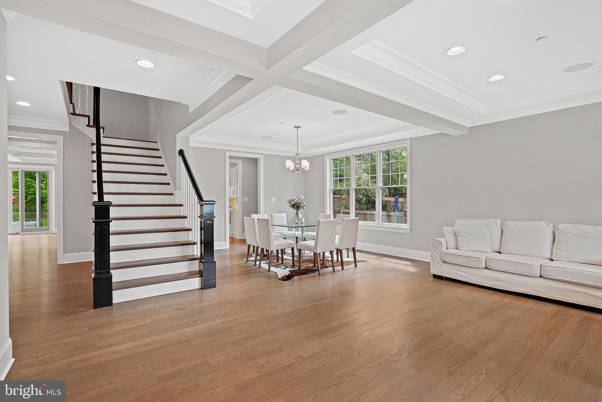 5510 Northfield Road Bethesda, MD 20817 - Photo 9 of 125 Open-concept layout