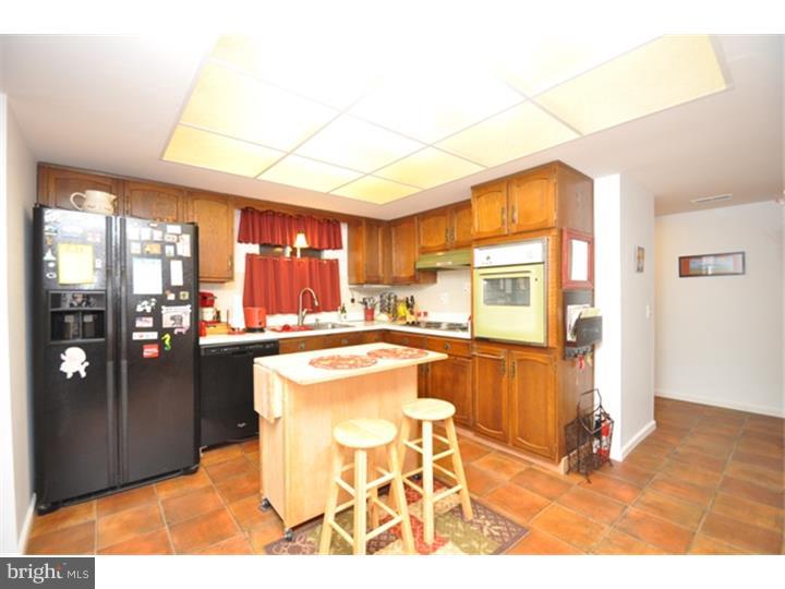 525 O. W Road Bangor, PA 18013 - Photo 13 of 24 Gallery Image 13
