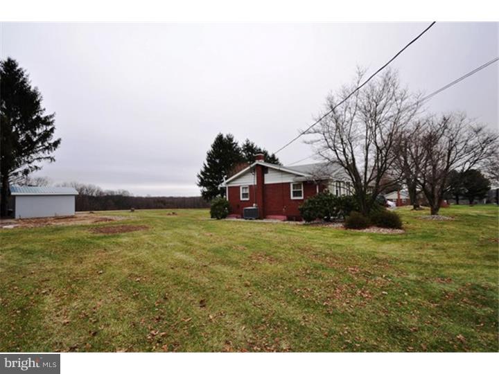 525 O. W Road Bangor, PA 18013 - Photo 21 of 24 Gallery Image 21