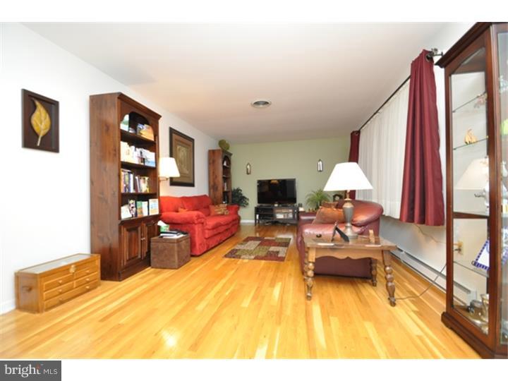 525 O. W Road Bangor, PA 18013 - Photo 4 of 24 Gallery Image 4