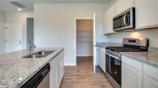 $2,450 | 8231 Jesse Way, White House, TN 37188