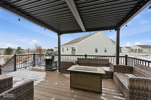 $415,000 | 4814 East Millbrook Circle, Yorkville, IL 60560