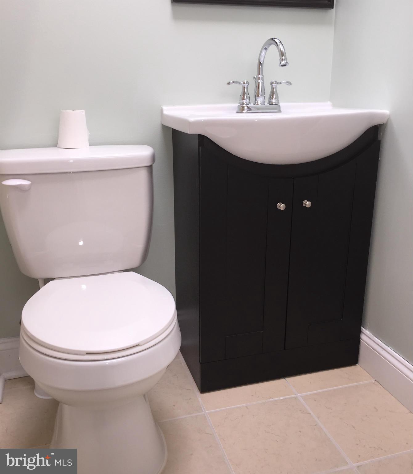 1231 Church Street Baltimore, MD 21225 - Photo 16 of 30 Bath