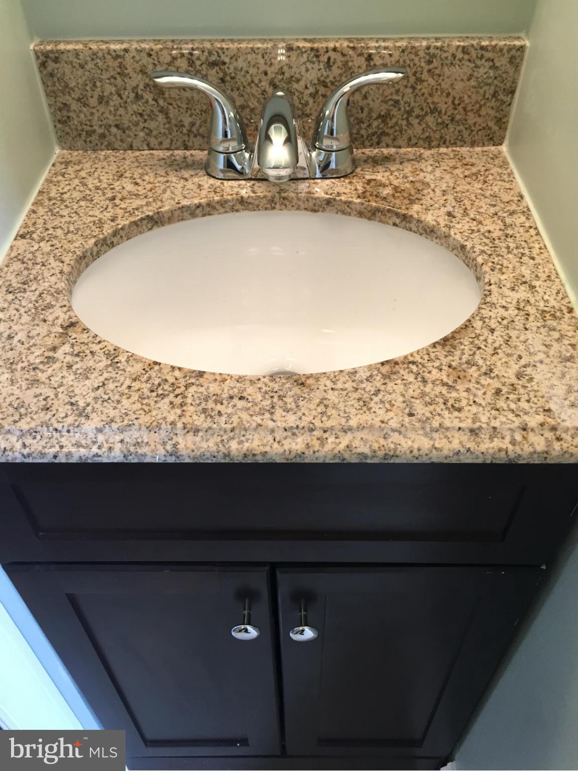 1231 Church Street Baltimore, MD 21225 - Photo 28 of 30 bath