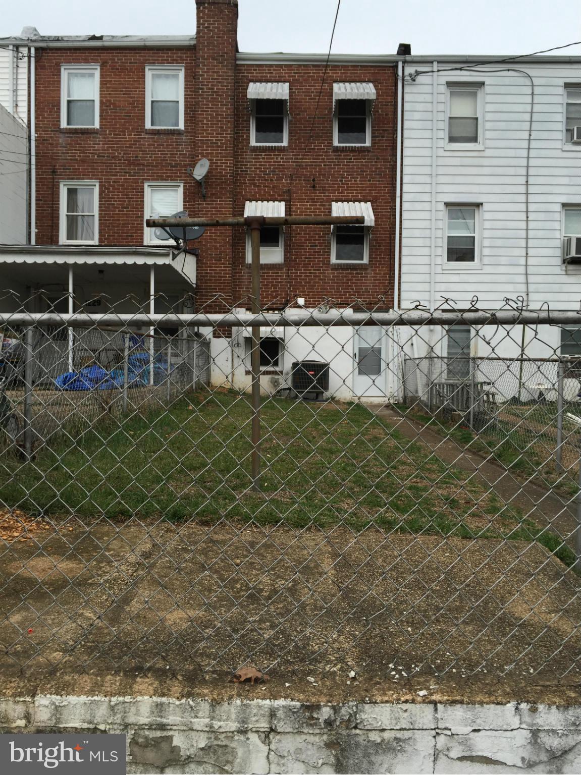 1231 Church Street Baltimore, MD 21225 - Photo 30 of 30 Exterior (Rear)