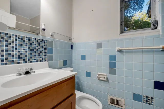 $240,000 | 1100 San Luis Road, Tallahassee, FL 32304