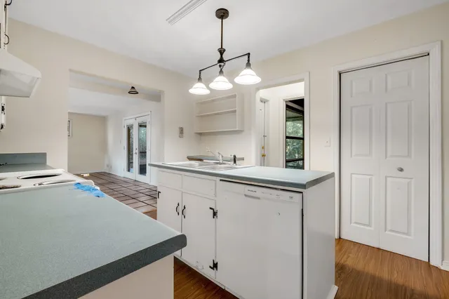 $240,000 | 1100 San Luis Road, Tallahassee, FL 32304